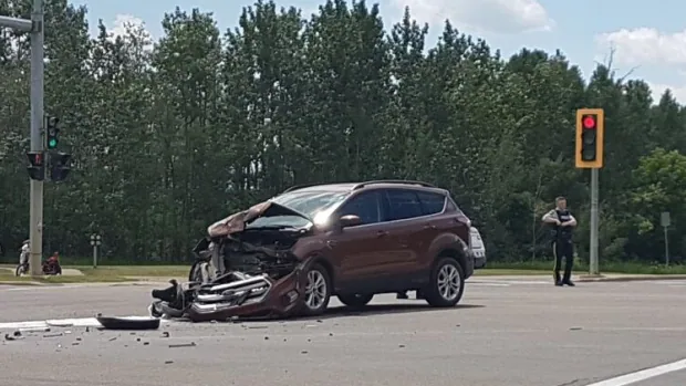 'Lucky to be alive': Edmonton couple shaken after being hit by SUV fleeing from RCMP | CBC News