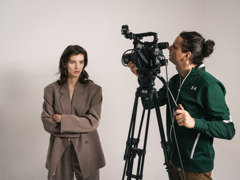 how to become a videographer