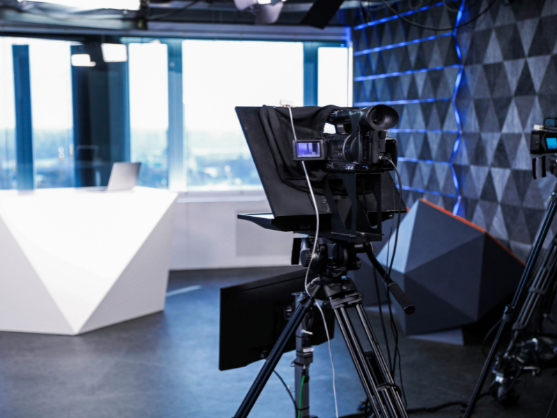 how to become a videographer